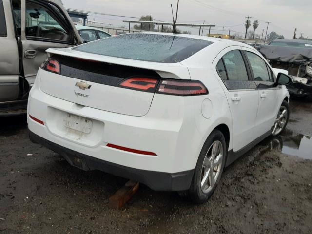 1G1RE6E44EU134462 - 2014 CHEVROLET VOLT WHITE photo 4