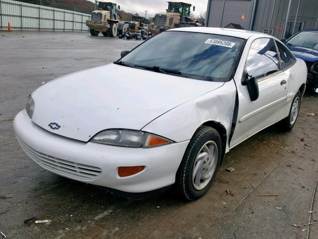 1G1JC1245VM106602 - 1997 CHEVROLET CAVALIER B WHITE photo 2