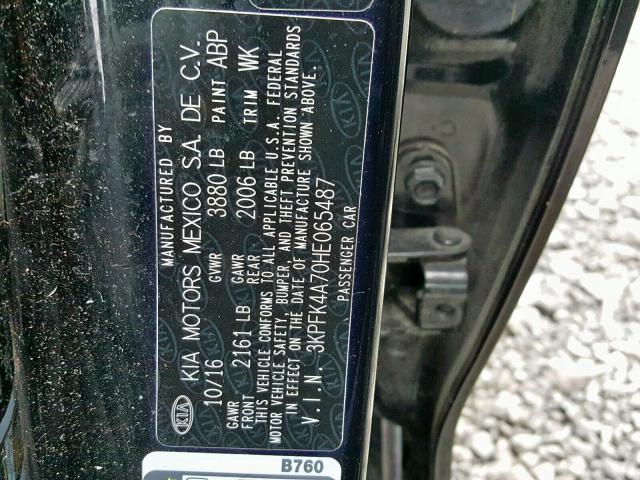 3KPFK4A70HE065487 - 2017 KIA FORTE LX BLACK photo 10