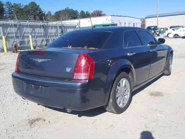 2C3KA63H48H106585 - 2008 CHRYSLER 300C BLUE photo 4