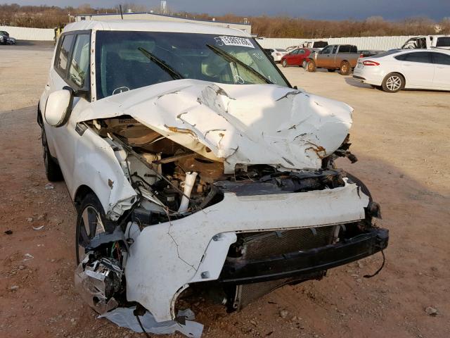 KNDJX3A55F7145143 - 2015 KIA SOUL ! WHITE photo 9