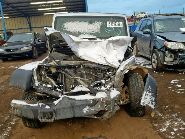 1J4FZ24168L554548 - 2008 JEEP WRANGLER X SILVER photo 9