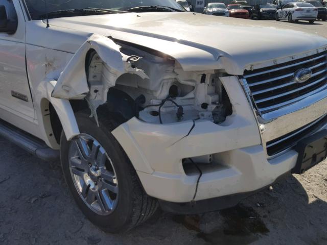 1FMEU65E37UB26210 - 2007 FORD EXPLORER L WHITE photo 9