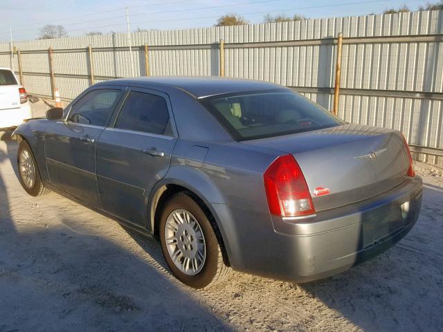 2C3KA43R76H470493 - 2006 CHRYSLER 300 GRAY photo 3