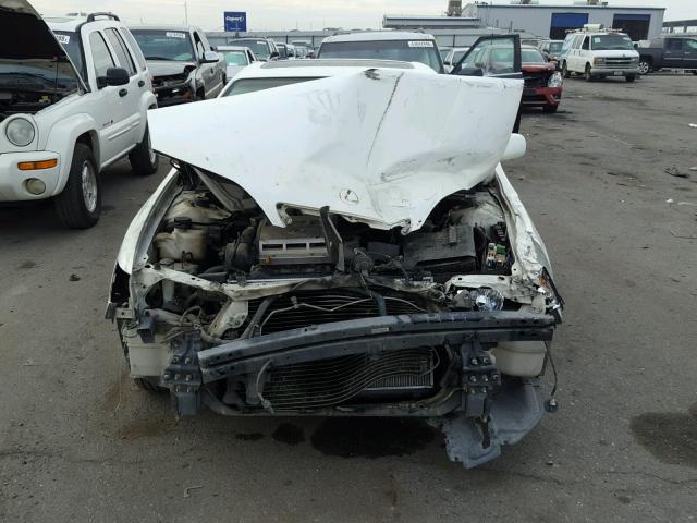 JT8BF22G0V0030022 - 1997 LEXUS ES 300 WHITE photo 9