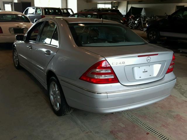 WDBRF61J82E004351 - 2002 MERCEDES-BENZ C 240 SILVER photo 3