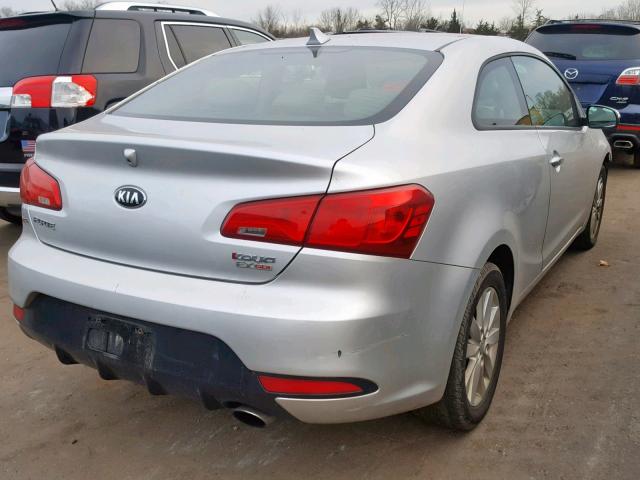 KNAFX6A88E5160731 - 2014 KIA FORTE EX SILVER photo 4