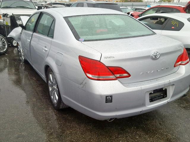 4T1BK36BX7U231001 - 2007 TOYOTA AVALON XL SILVER photo 3