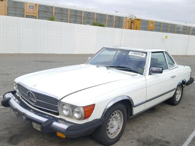 WDBBA45A4EA009878 - 1984 MERCEDES-BENZ 380 SL WHITE photo 2