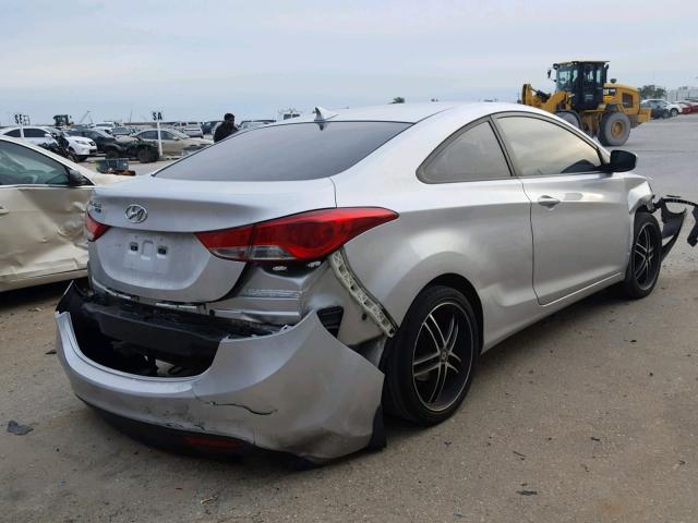 KMHDH6AE3DU023421 - 2013 HYUNDAI ELANTRA CO GRAY photo 4