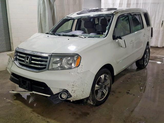 5FNYF4H37FB027987 - 2015 HONDA PILOT SE WHITE photo 2