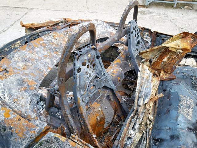 WP0CA29811U627198 - 2001 PORSCHE BOXSTER BURN photo 6