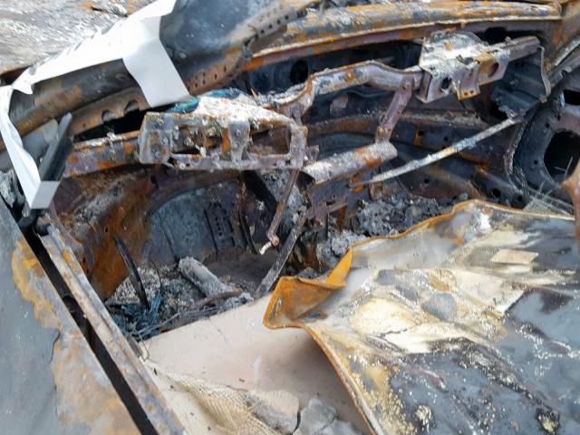 WP0CA29811U627198 - 2001 PORSCHE BOXSTER BURN photo 8