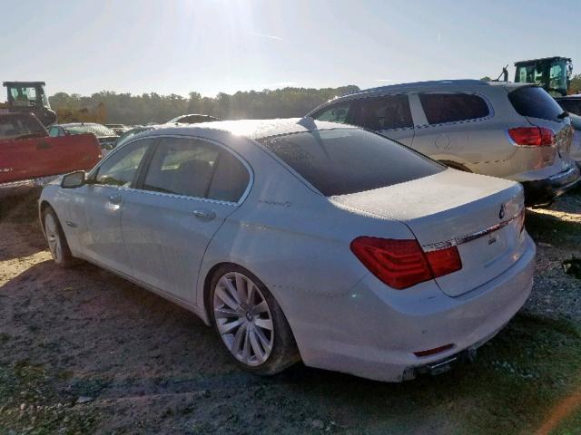 WBAKX8C55BC198065 - 2011 BMW 750 LI WHITE photo 3