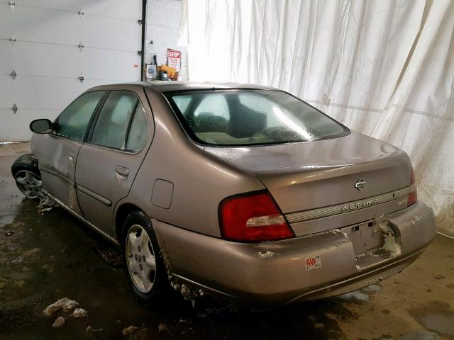 1N4DL01D11C188303 - 2001 NISSAN ALTIMA XE BEIGE photo 3