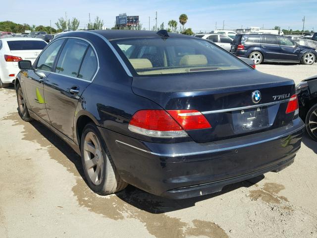 WBAHN83557DT74792 - 2007 BMW 750 BLUE photo 3