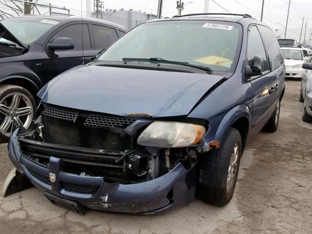 1B4GP45R32B527219 - 2002 DODGE CARAVAN SP BLUE photo 2