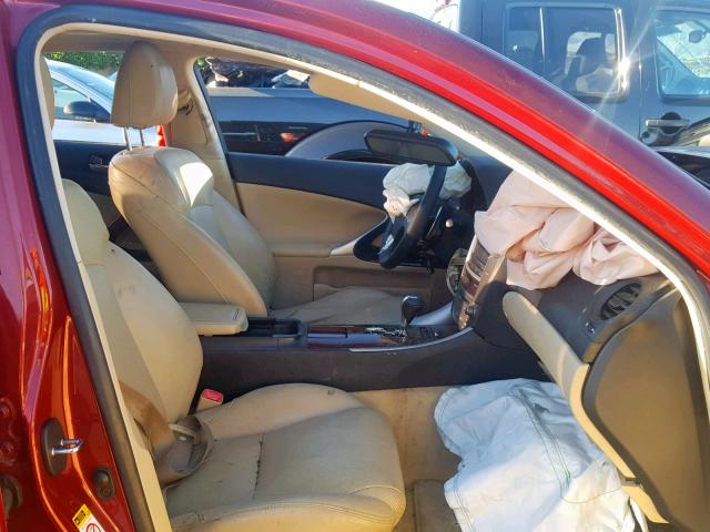 JTHBK262365010510 - 2006 LEXUS IS 250 RED photo 5