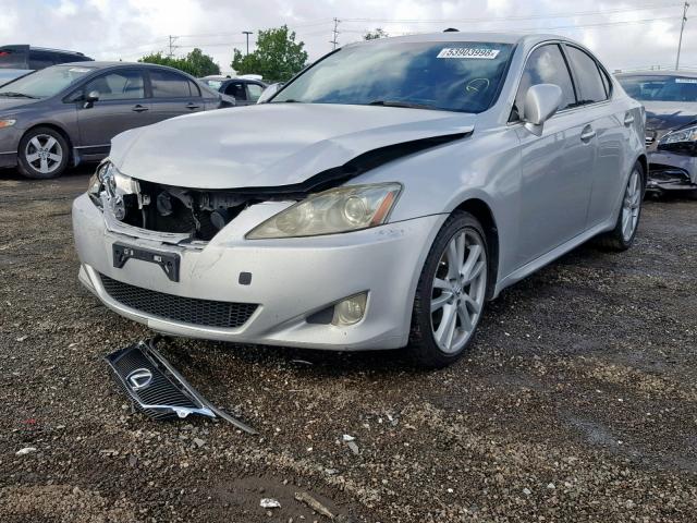 JTHBK262175032300 - 2007 LEXUS IS 250 SILVER photo 2