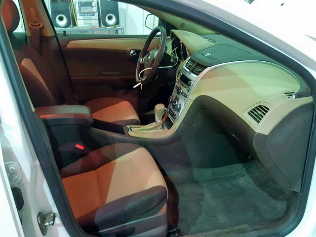 1G1ZA5E00CF399044 - 2012 CHEVROLET MALIBU LS თეთრი ფოტო 5