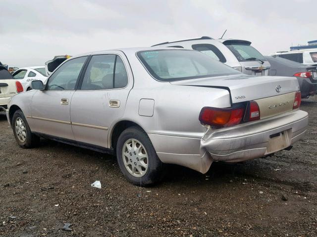 JT2BG12K8T0368402 - 1996 TOYOTA CAMRY DX CREAM photo 3