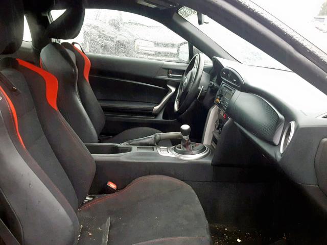 JF1ZNAA10D2720419 - 2013 TOYOTA SCION FR-S WHITE photo 5