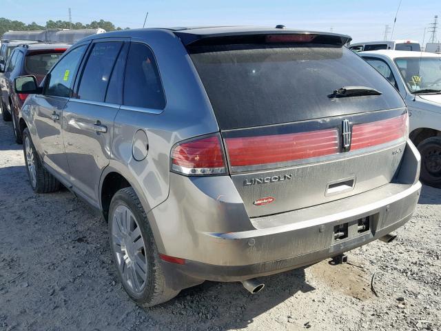 2LMDU68C38BJ16469 - 2008 LINCOLN MKX GOLD photo 3