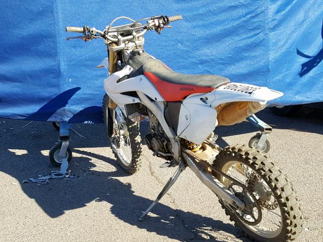 JH2ME11136M201240 - 2006 HONDA CRF250 X WHITE photo 3