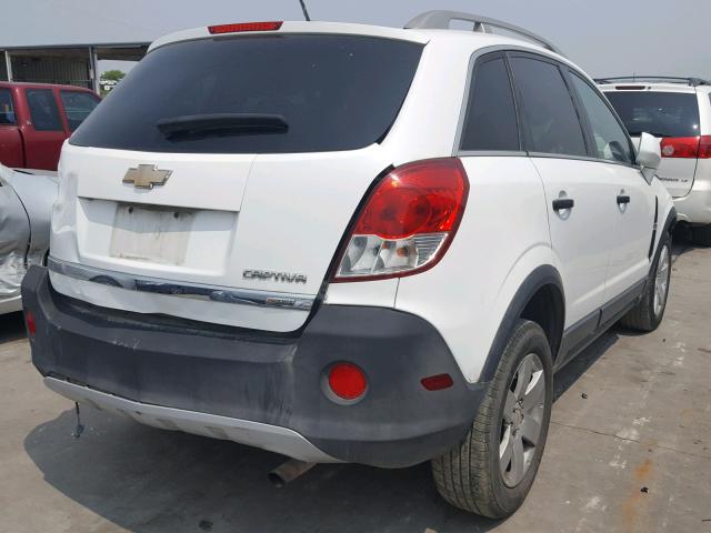 3GNAL7EC6BS684451 - 2011 CHEVROLET CAPTIVA WHITE photo 4