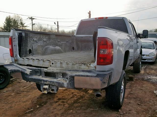 1GC2KXCG4BZ409055 - 2011 CHEVROLET SILVERADO SILVER photo 10