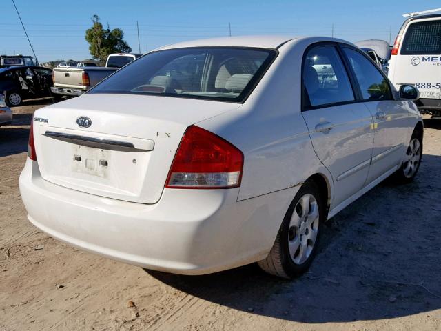 KNAFE121875412135 - 2007 KIA SPECTRA EX WHITE photo 4