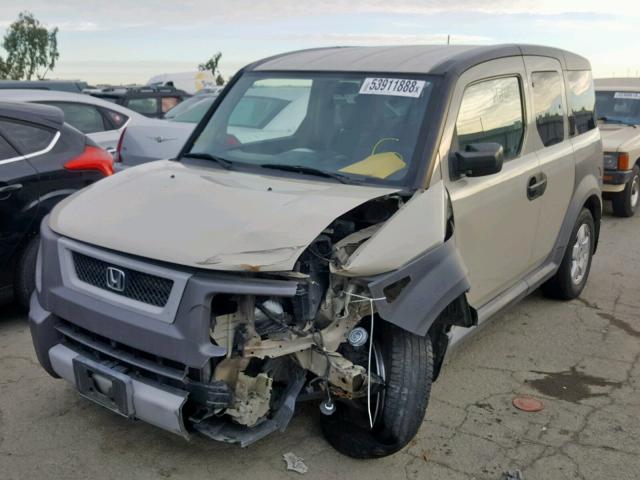 5J6YH18695L011976 - 2005 HONDA ELEMENT EX CREAM photo 2