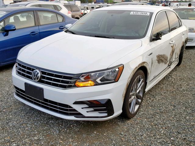 1VWDT7A30HC073595 - 2017 VOLKSWAGEN PASSAT R-L WHITE photo 2