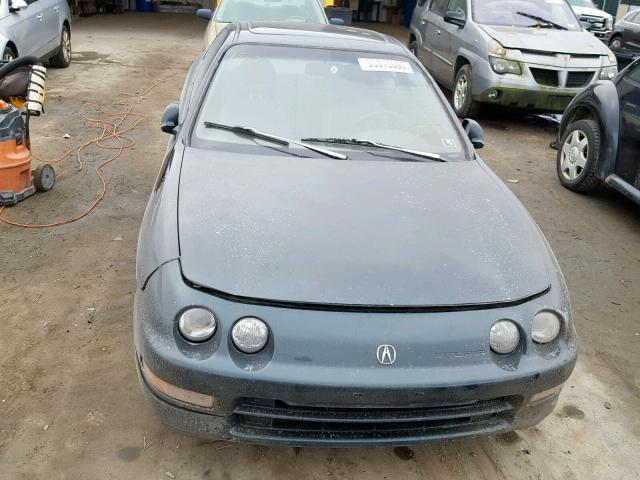 JH4DC4464SS026119 - 1995 ACURA INTEGRA SE GREEN photo 9