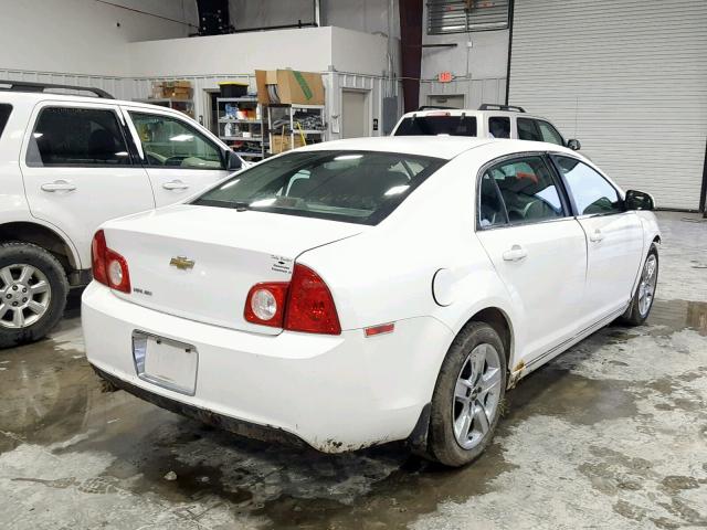 1G1ZH57B49F235895 - 2009 CHEVROLET MALIBU 1LT WHITE photo 4