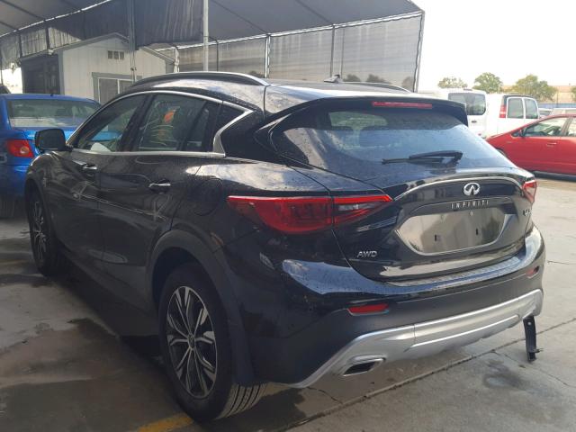 SJKCH5CR2HA023179 - 2017 INFINITI QX30 BASE BLACK photo 3