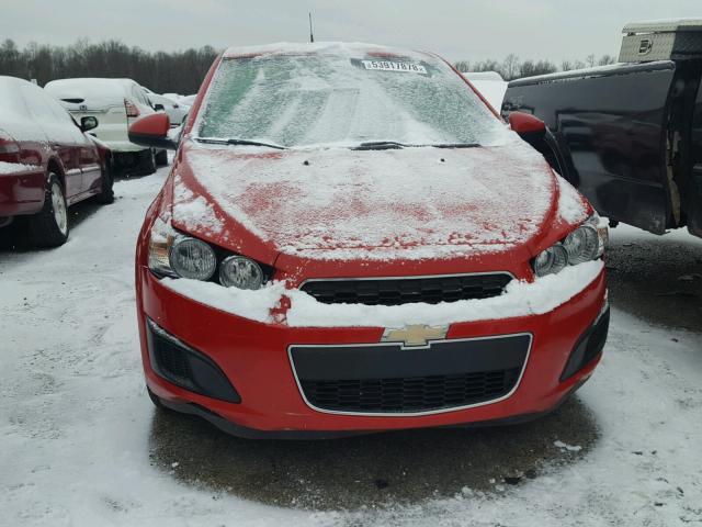 1G1JB5SH7C4181876 - 2012 CHEVROLET SONIC LS 红色 照片 9
