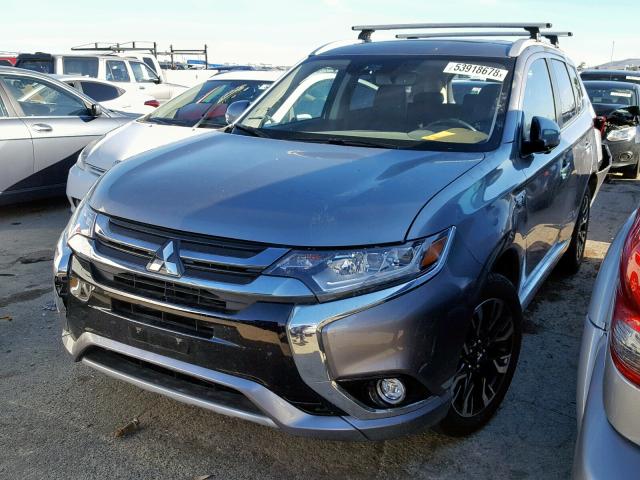 JA4J24A53JZ029838 - 2018 MITSUBISHI OUTLANDER GRAY photo 2