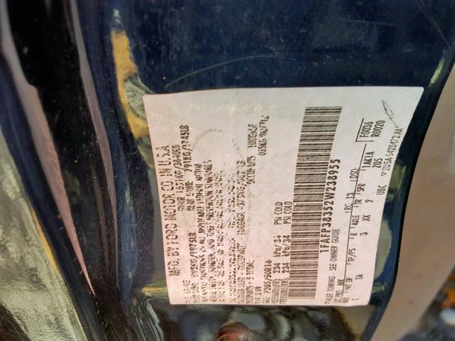 1FAFP38352W238955 - 2002 FORD FOCUS ZTS BLUE photo 10