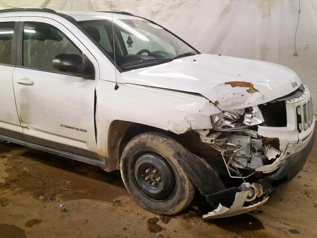 1C4NJDBB4CD523009 - 2012 JEEP COMPASS SP WHITE photo 9