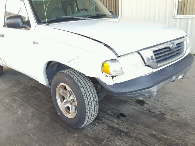 4F4YR12C3YTM02005 - 2000 MAZDA B2500 WHITE photo 9