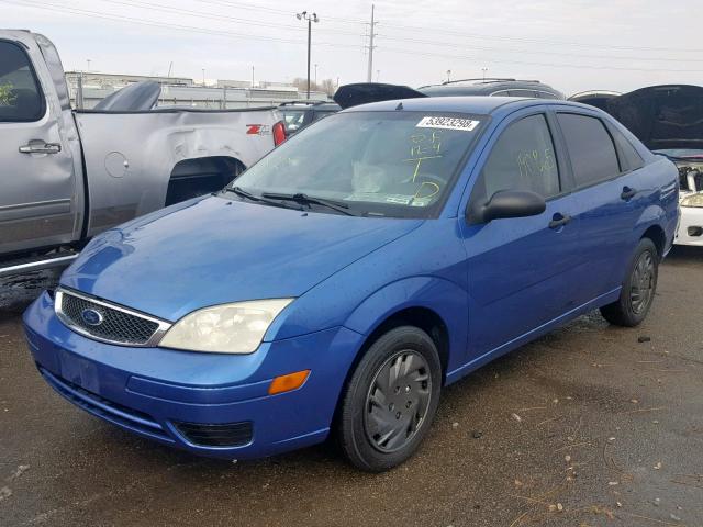 1FAFP34N45W211872 - 2005 FORD FOCUS ZX4 BLUE photo 2