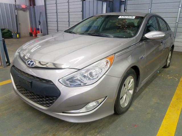 KMHEC4A49DA073370 - 2013 HYUNDAI SONATA HYB SILVER photo 2