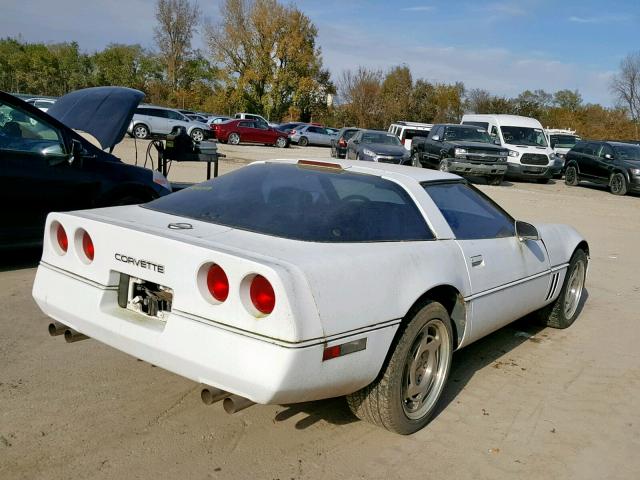 1G1YY238XL5104990 - 1990 CHEVROLET CORVETTE WHITE photo 4