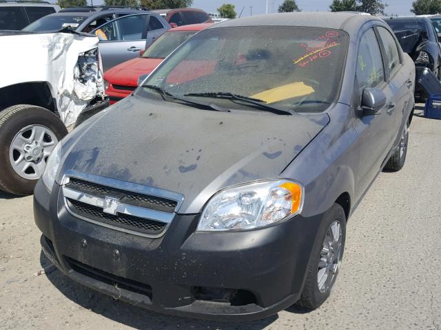 KL1TD5DE4AB050840 - 2010 CHEVROLET AVEO LS GRAY photo 2