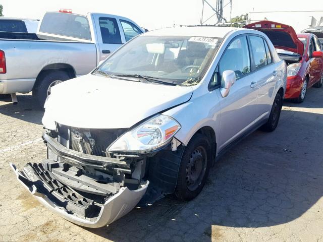 3N1BC1AP2AL405608 - 2010 NISSAN VERSA S SILVER photo 2