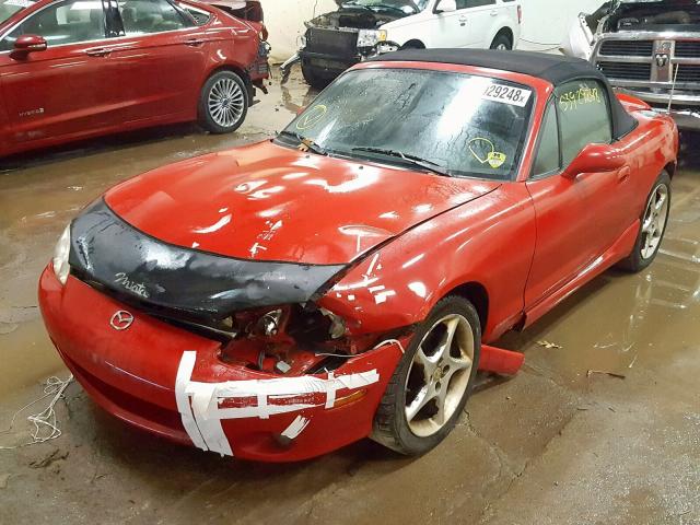 JM1NB353030307032 - 2003 MAZDA MX-5 MIATA RED photo 2