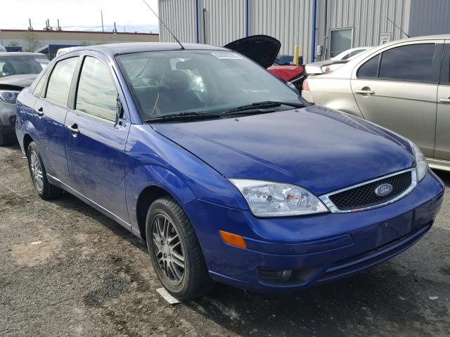 1FAHP34N26W230821 - 2006 FORD FOCUS ZX4 BLUE photo 1