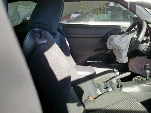 JTKJF5C71C3027275 - 2012 TOYOTA SCION TC GRAY photo 5