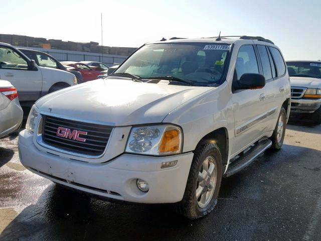 1GKDT13S842168205 - 2004 GMC ENVOY WHITE photo 2